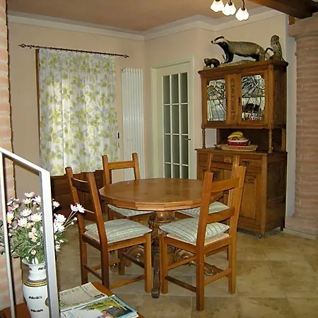 Couette-café Castello San 3*